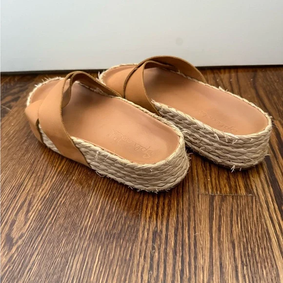 Splendid Tan Platform Sandals with Woven Sole - Picture 4 of 4